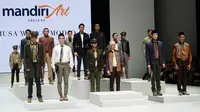 Indonesia Fashion Week resmi ditutup pada hari Minggu lalu oleh karya dari 11 desainer kenamaan Indonesia, maupun luar negeri.