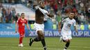Pemain Kosta Rika, Kendall Waston merayakan golnya ke gawang Swiss pada laga grup E Piala Dunia 2018 di Nizhny Novgorod Stadium, Nizhny Novgorod, Rusia, (27/6/2018). Swiss bermain imbang 2-2. (AP/Natasha Pisarenko)