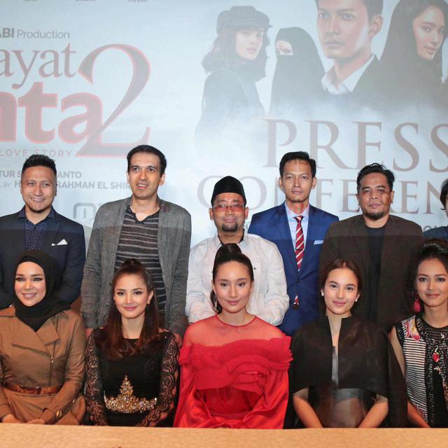 Ayat Ayat Cinta 2 Terinspirasi Dari Para Pengajar Showbiz Liputan6 Com