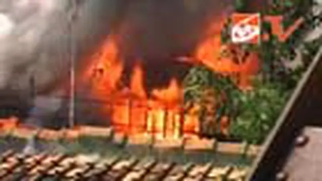 Puluhan Rumah di Pasar Senen Terbakar