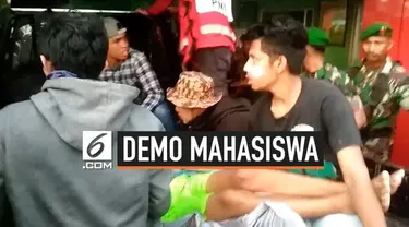 Mahasiswa tewas usai demonstrasi di Kendari, Kamis (26/9/2019), akibat terkena peluru tajam. Hal ini disampaikan tim dokter yang melakukan autopsi terhadap korban mahasiswa tewas, La Randi (21).