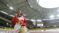 Putri Aulia meraih tiga medali emas dalam cabang atletik T13 putri pada ajang ASEA Para Games 2017 di Kuala Lumpur, Malaysia. (istimewa)