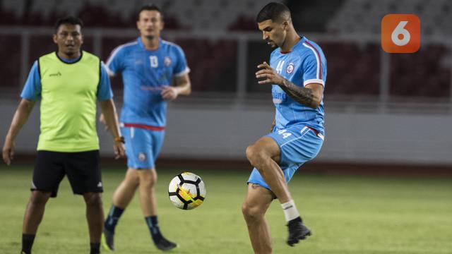 Latihan Arema FC