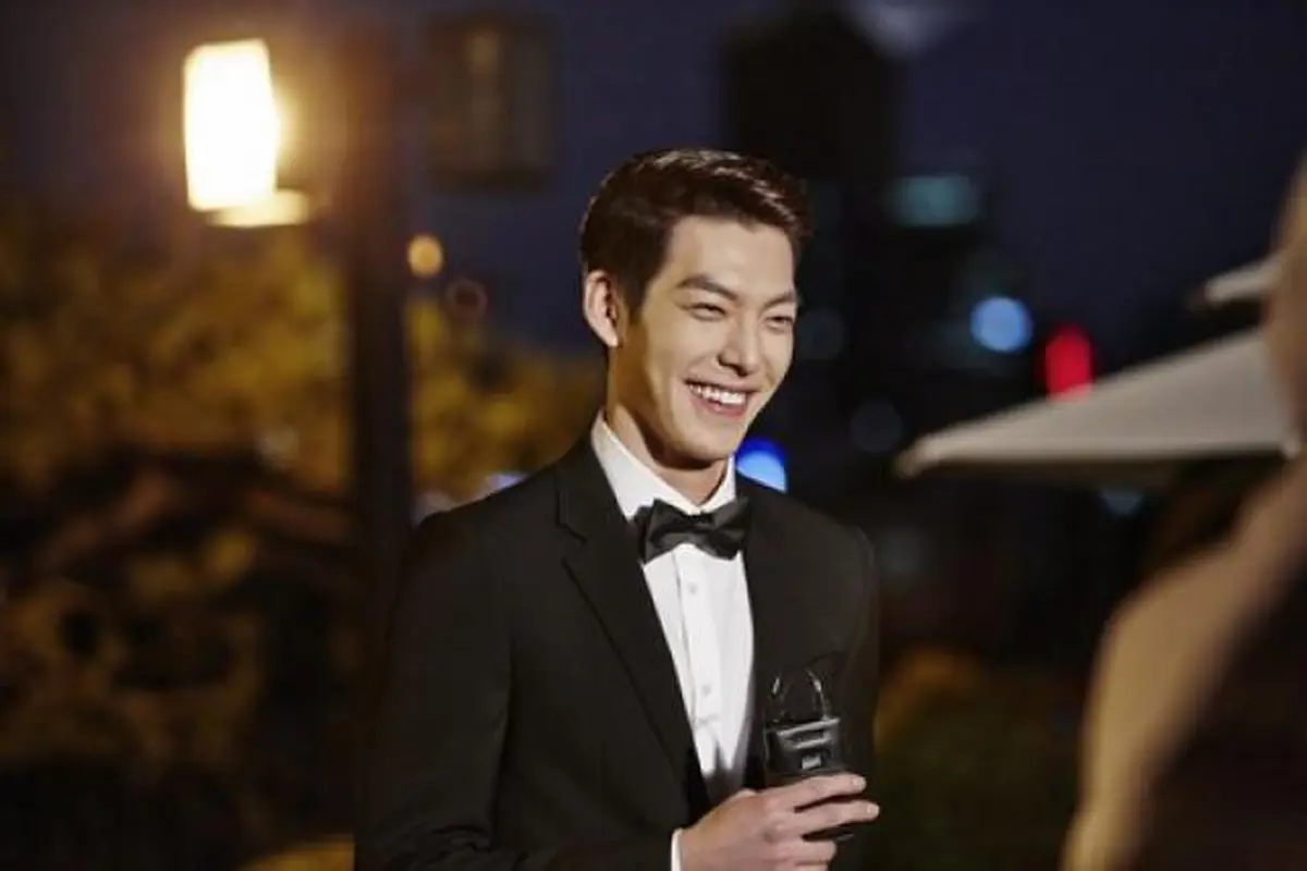 Kim Woo Bin Sebut Akting adalah Sebuah Takdir