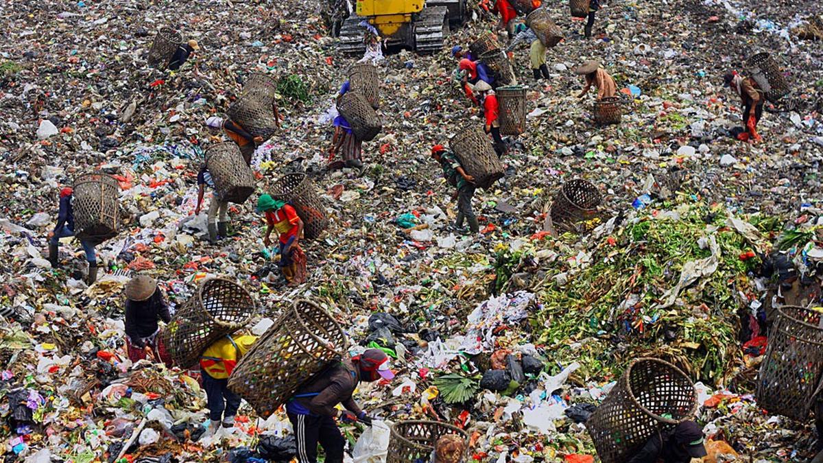 Azo tomoqqa chuqur kirdi