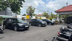 Usai Tuntutan Kasus Sumur Minyak, Kini Mobil Dinas Kejari Blora Disorot