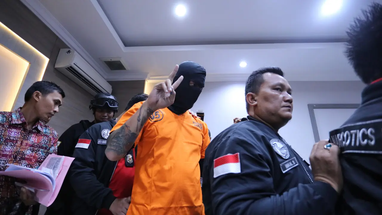 [Bintang] Tora Sudiro