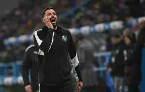 Fiorentina Pecat Fabio Grosso Usai Tiga Kekalahan Beruntun di Serie A