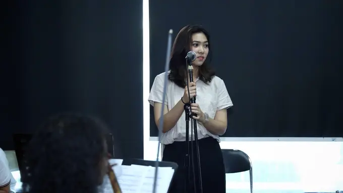 [Bintang] Isyana Sarasvati