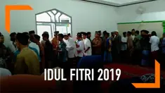 Ratusan umat muslim aboge merayakan Idul Fitri hari ini, 6 Juni. Mereka menggunakan hitungan kalender Jawa untuk menentukan kapan hari raya Idul Fitri.