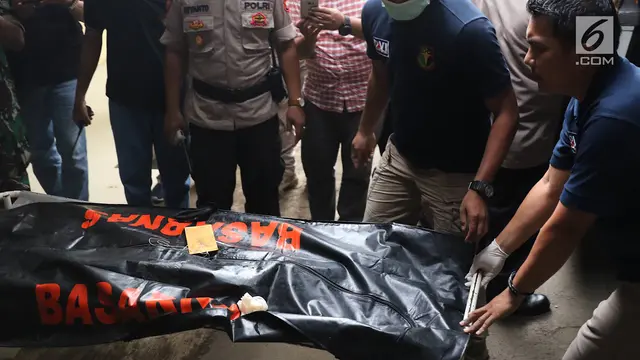 Dua Kantong Jenazah Korban Lion Air Jatuh Tiba di RS Polri