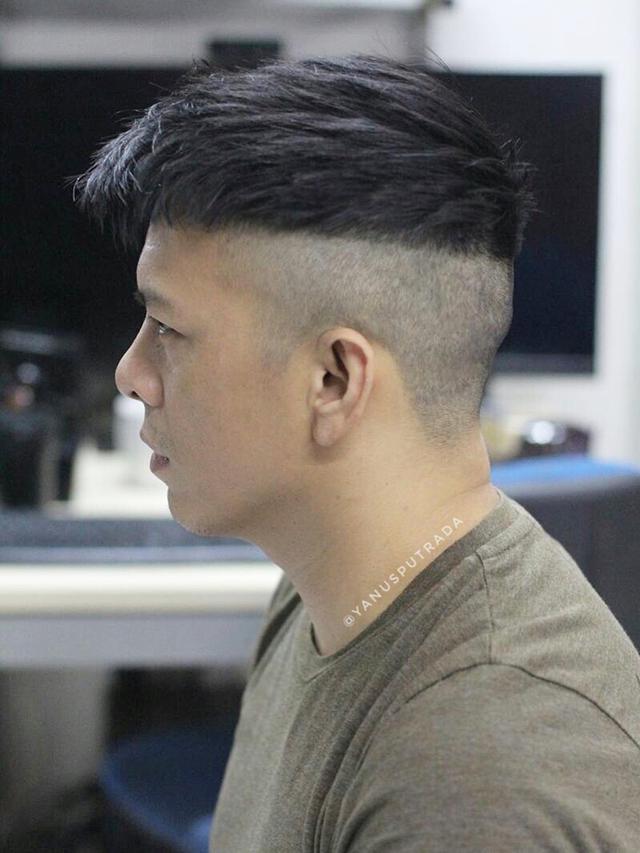 6 Potret Gaya Rambut Terbaru Ariel Noah Curi Perhatian Hot