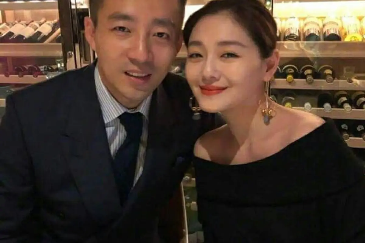 6 Potret Kenangan Barbie Hsu dan Suami, Gugat Cerai Usai 10 Tahun Bersama