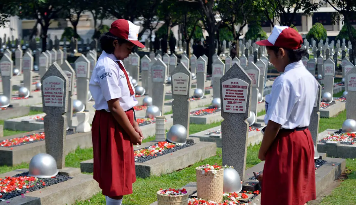 ilustrasi makam/kematian
