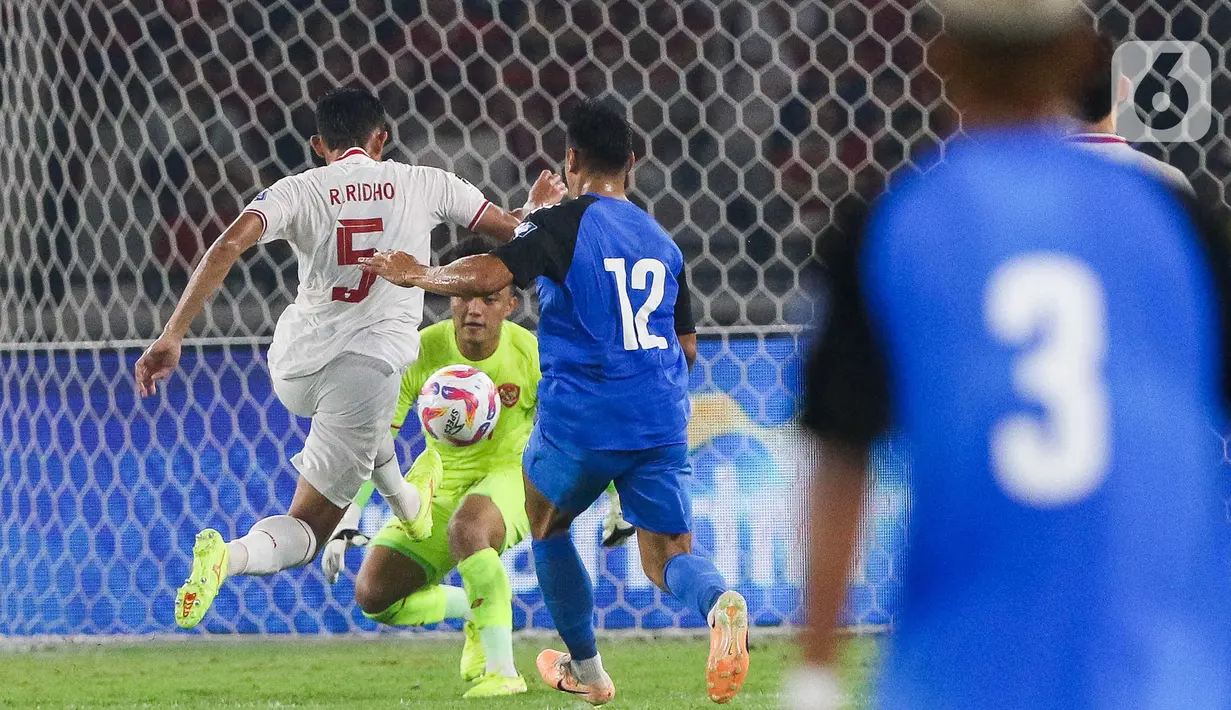 Timnas Indonesia dipastikan lolos ke babak ketiga bersama Irak. (Liputan6.com/Herman Zakharia)