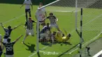 Jake Livermore berhasil membawa West Brom taklukkan Tottenham Hotspur di menit akhir. This video is presented by Ballball.