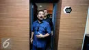 Manajer Persib Umuh Muchtar usai memimpin perwakilan klub mengantarkan surat permintaan pelaksanaan Kongres Luar Biasa PSSI di Kantor PSSI, Jakarta, Selasa (3/5/2016). Sejumlah klub mendesak dilaksanakannya KLB PSSI. (Liputan6.com/Helmi Fithriansyah)