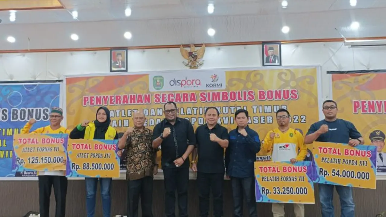 Pemkab Kutai Timur Beri Bonus Atlet Berprestasi di POPDA XVI Kaltim dan Fornas VII Jabar
