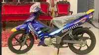 Motor Bebek Jadul Keluaran 2003 Ini Laku Rp300 Juta. (Foto: MOHAMAD AZEHAR)