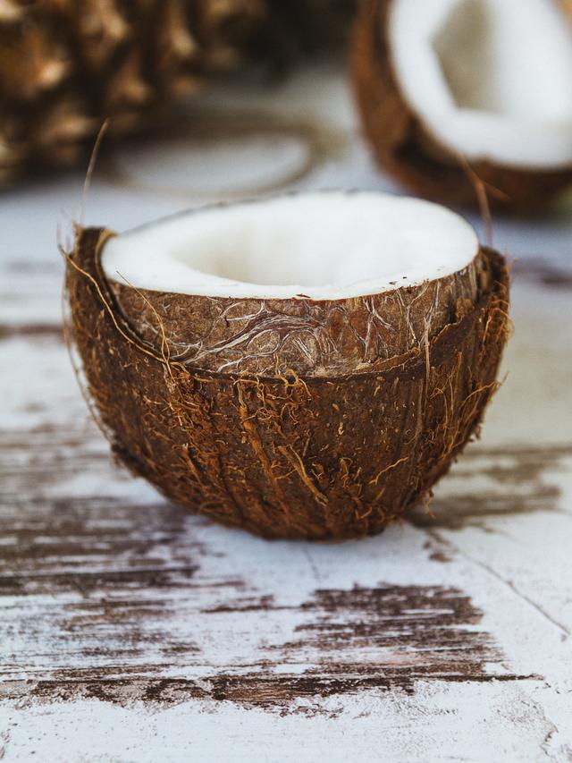 Cara Membuat Minyak Kelapa Sendiri Mudah Kaya Manfaat Hot Liputan6 Com