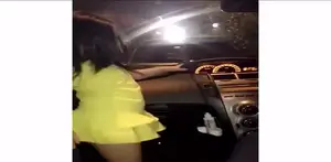 Joget di Mobil, Mikhayla Bakrie Membuat Netizen Gemas