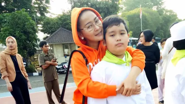 FOTO: Pesona Inul Daratista Tanpa Makeup, Cantik Natural