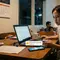 Ciri Psikologis Orang yang Tak Pernah Matikan Notifikasi Email Kerja