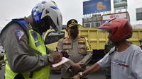 Langgar Aturan PSBB, 10 Pengendara di Bogor Dapat Surat Teguran