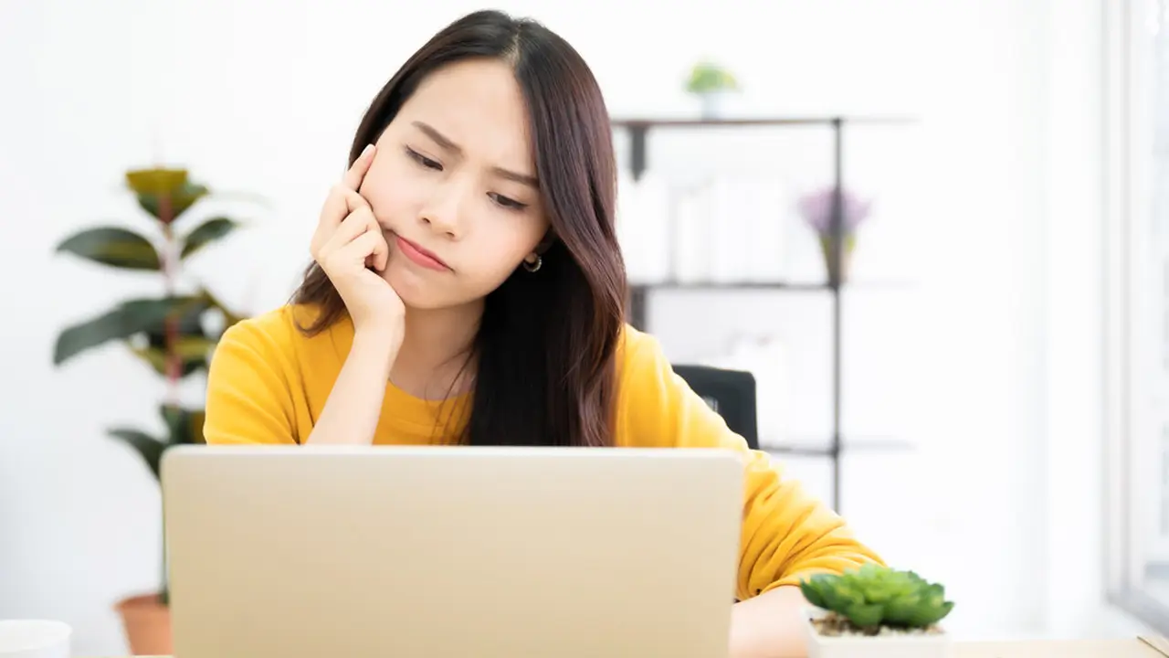 Saatnya Self Reward, Ini 4 Fashion Item yang Wajib Diburu sebagai Ganjaran Atas Pencapaianmu