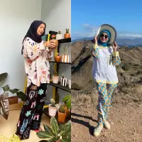 Lewat akun Instagramnya, Desy Ratnasari kerap membagikan potret OOTD hijabnya yang kekinian.