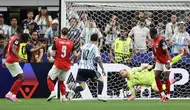 2 Gol Lionel Messi Pecahkan Rekor Piala Dunia, Argentina ke 32 Besar