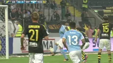 Felipe Carvalho mencetak gol pada injury time yang menentukan kemenangan Malmo atas AIK, Selasa (30/5/2017).