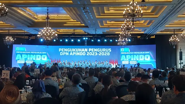 Shinta Widjaja Kamdani terpilih menjadi Ketua Umum Asosiasi Pengusaha Indonesia (Apindo). Terpilihnya Shinta Widjaja ini manjadi perempuan pertama yang menjabat sebagai ketua umum Apindo. (Arief/Liputan6.com)