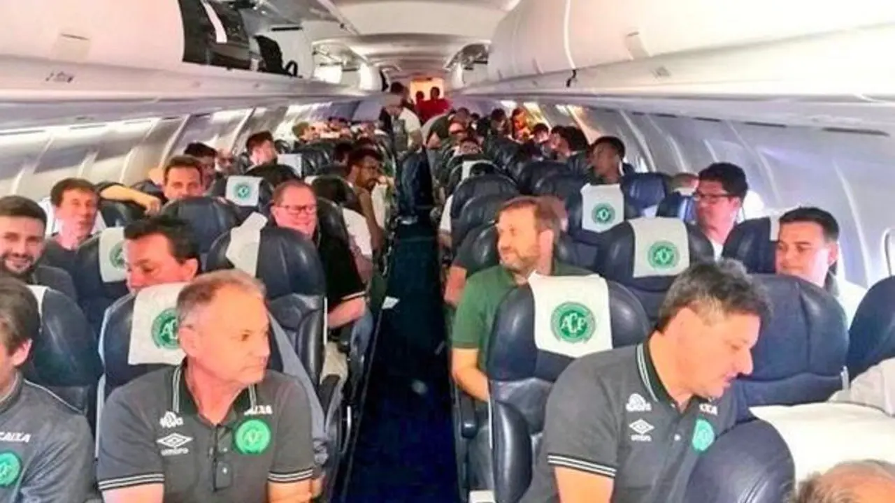 Detik-Detik Terakhir Pemain Bola Brasil Sebelum Kecelakaan Pesawat