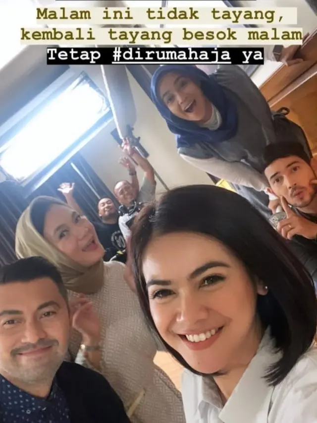 Potret Kompak Dian Nitami dan Aryani Fitriana. (Sumber: Instagram/@istrikedua.official)
