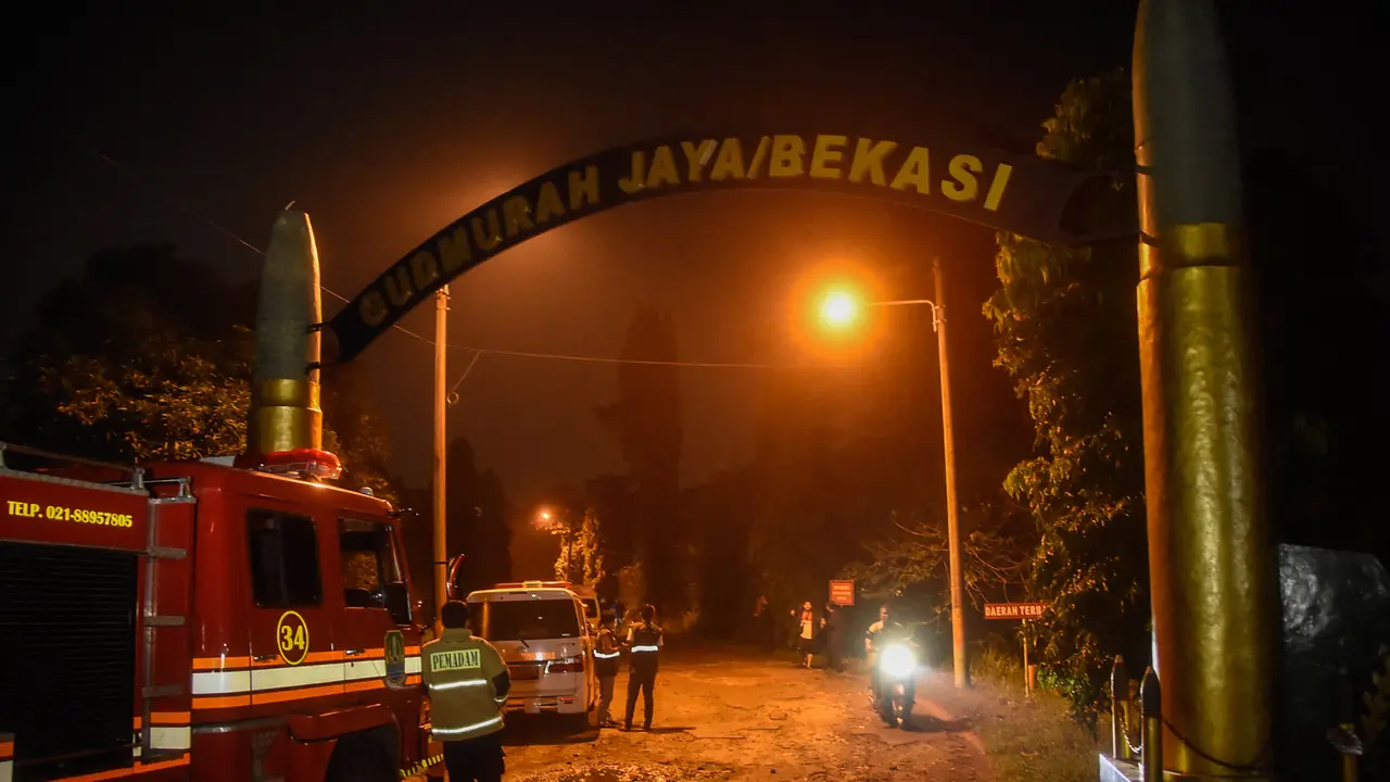 7 Fakta Terkait Kebakaran Gudang Peluru TNI di Bekasi pada Sabtu Malam ...