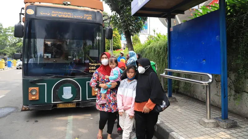 Libur Lebaran, Ratusan Angkot dan Bus Dalam Kota Pemkot Tangerang, Tetap Beroperasi Normal