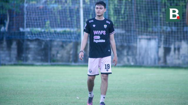 Nyoman Paul Fernando Aro