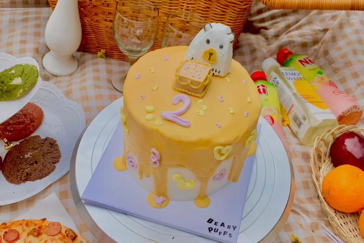 We Bare-Bears Jadi Inspirasi Atika Rintis Beary Puffs, Cookies Cake & Custom Cake 