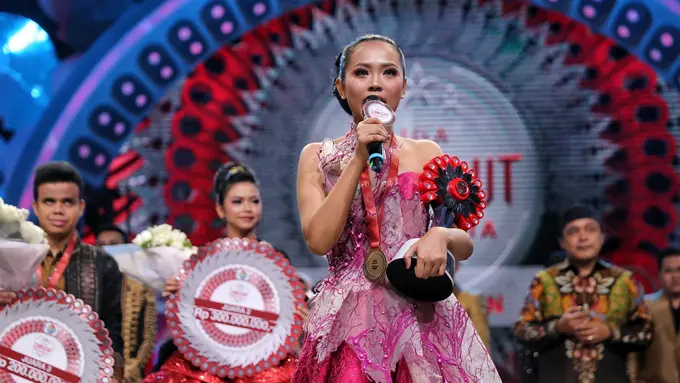 [Bintang] Selfi Juara Liga Dangdut Indonesia