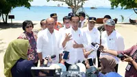 Presiden Joko Widodo atau Jokowi di Labuan Bajo, NTT, Senin (20/1/2020). (foto: Biro Pres Setpres)