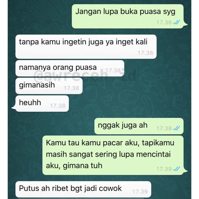6 Chat Balasan Tentang Cinta Ini Jutek Banget, Bikin Sakit Hati