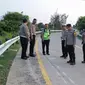 Jajaran kepolisian saat melaksanakan gelar perkara kecelakaan tunggal di KM 72 Cipali. Foto (Istimewa)