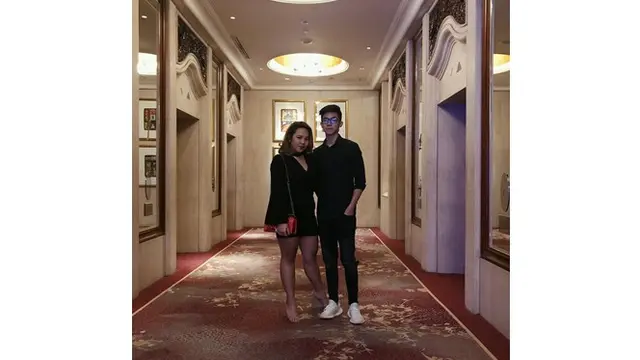 Sudah Punya Pacar, Ini 6 Potret Aura Rivanya Anak Sulung Ari Lasso dengan Kekasih