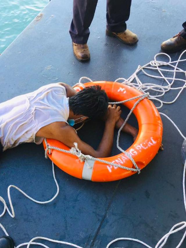 Penampakan Pria setelah Diselamatkan