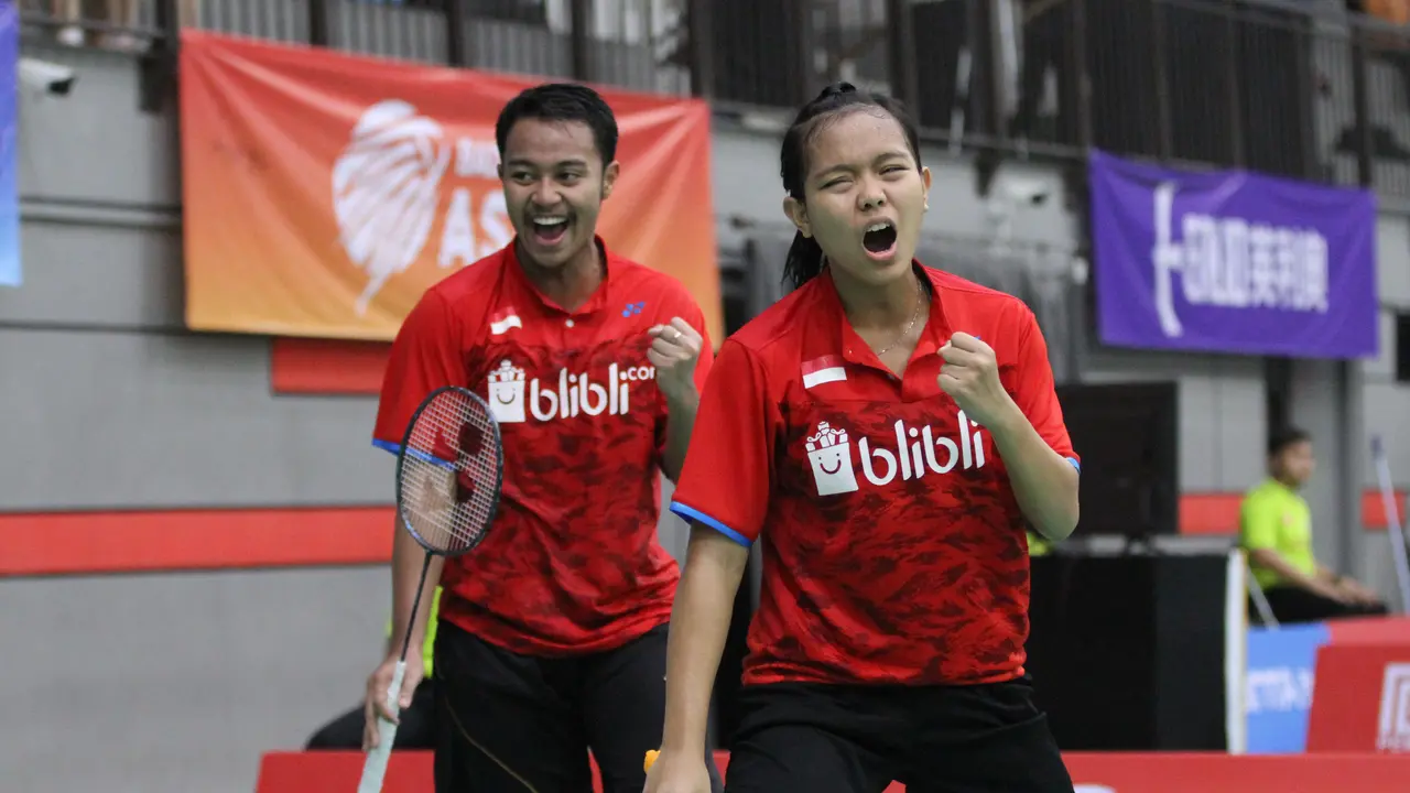  Rehan Naufal Kusharjanto / Siti Fadia Silva Ramadhanti 