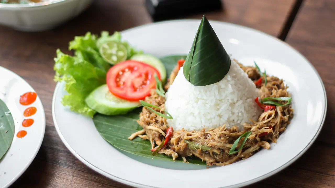 ayam suwir