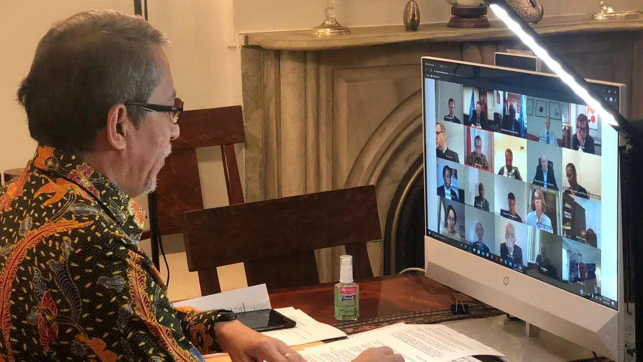 Duta Besar Dian Triansyah Djani, Wakil Tetap Republik Indonesia di PBB.