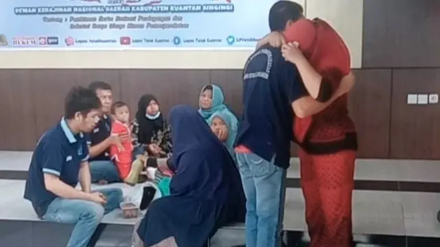 Kunungan tatap muka narapidana dengan keluarga di Lapas Teluk Kuantan Kabupaten Kuansing.