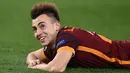 9. Stephan El Shaarawy, gaya mohawk agak panjang yang ditata jabrik-jabrik membuat gaya rambut penyerang AS Roma ini sangat khas. (AFP/Alberto Pizzoli)
